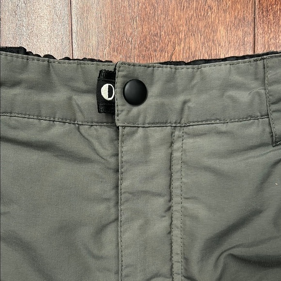 Black Dot Boy’s Olive Green Snow Pants, Size Large - Picture 4 of 10